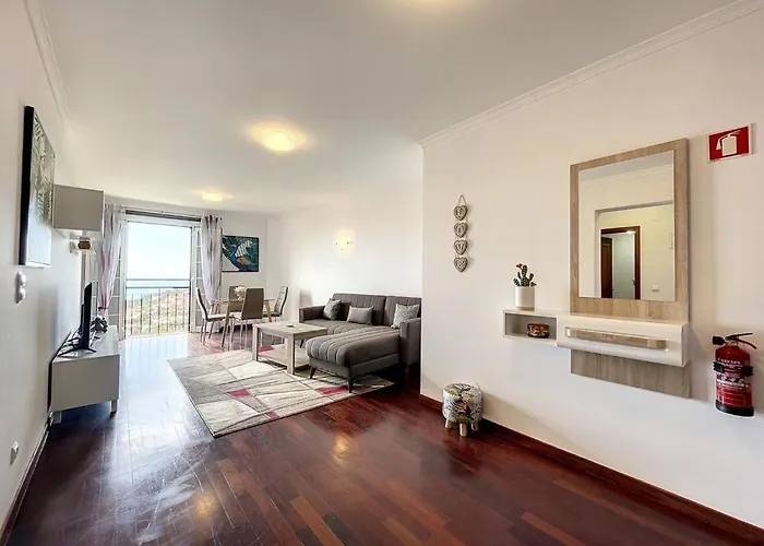 Achada 1 Bedroom Apartment In Funchal